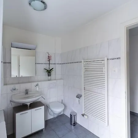 1 Bedroom Flat Center Near - D7 Apartment Zürich